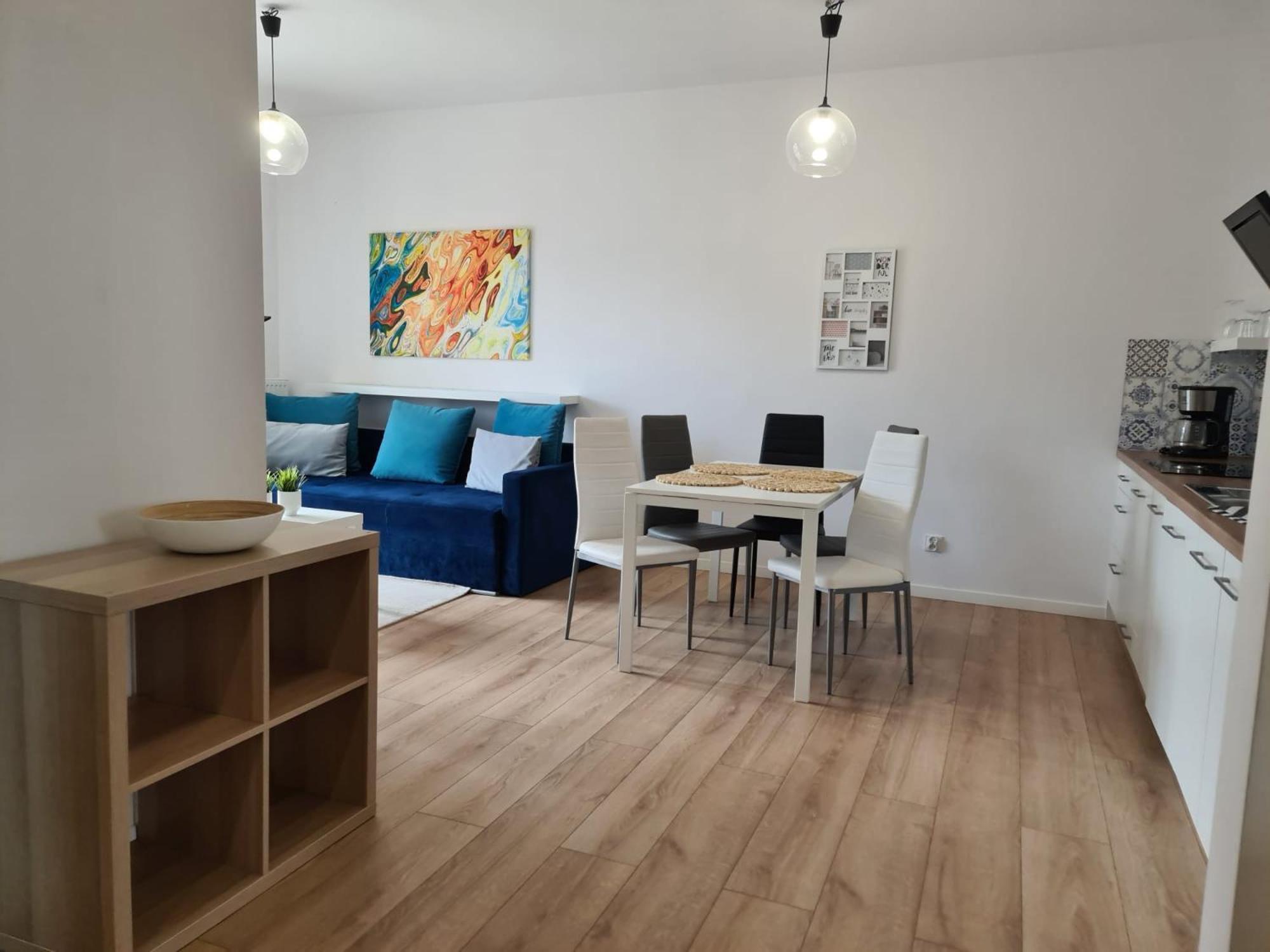 Apartamenty "La Villa" Superior II Z Dwoma Sypialniami, Balkonem, Parkingiem, Blisko Centrum Kudowa Zdroj Luaran gambar
