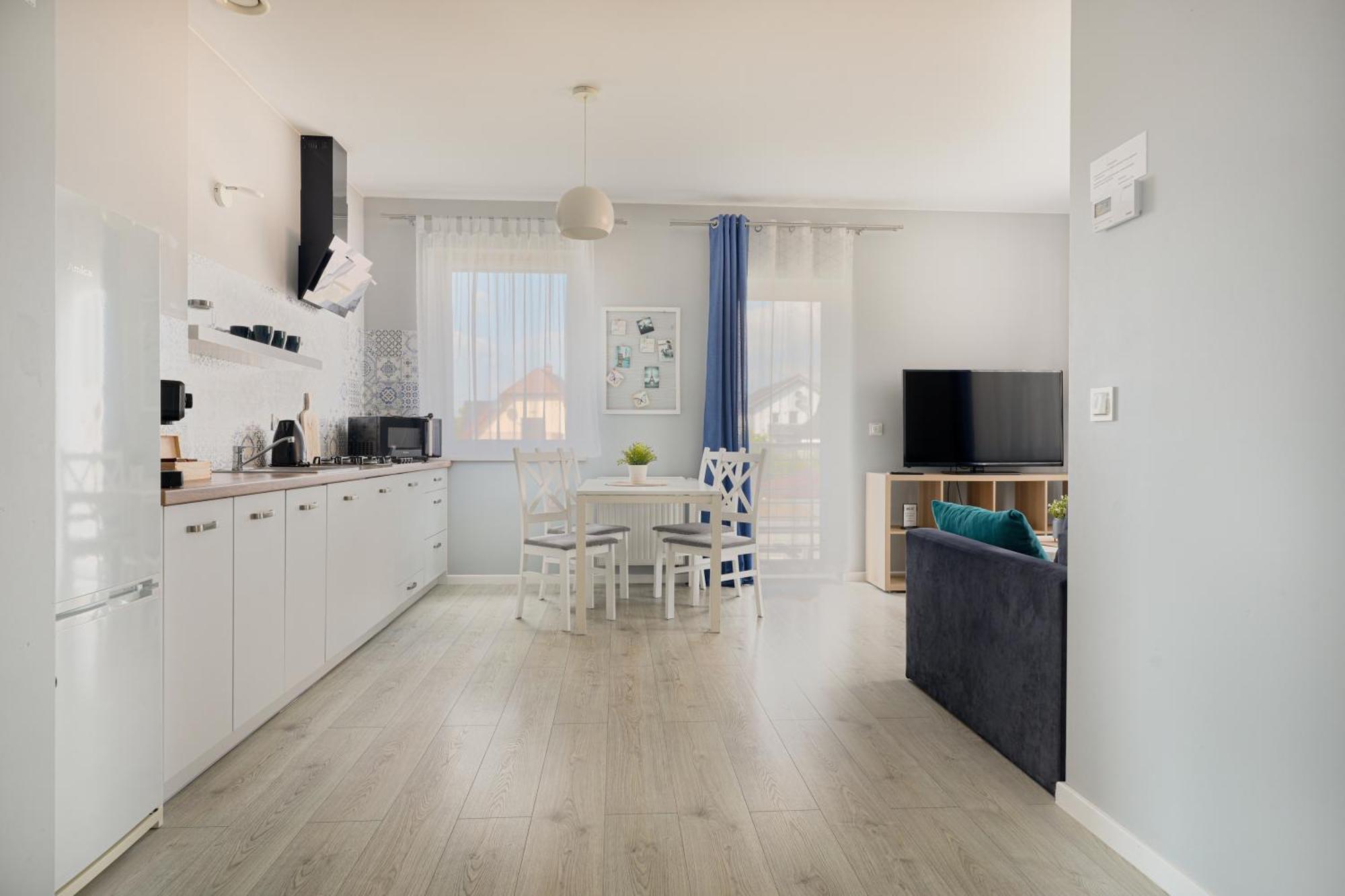 Apartamenty "La Villa" Superior II Z Dwoma Sypialniami, Balkonem, Parkingiem, Blisko Centrum Kudowa Zdroj Luaran gambar