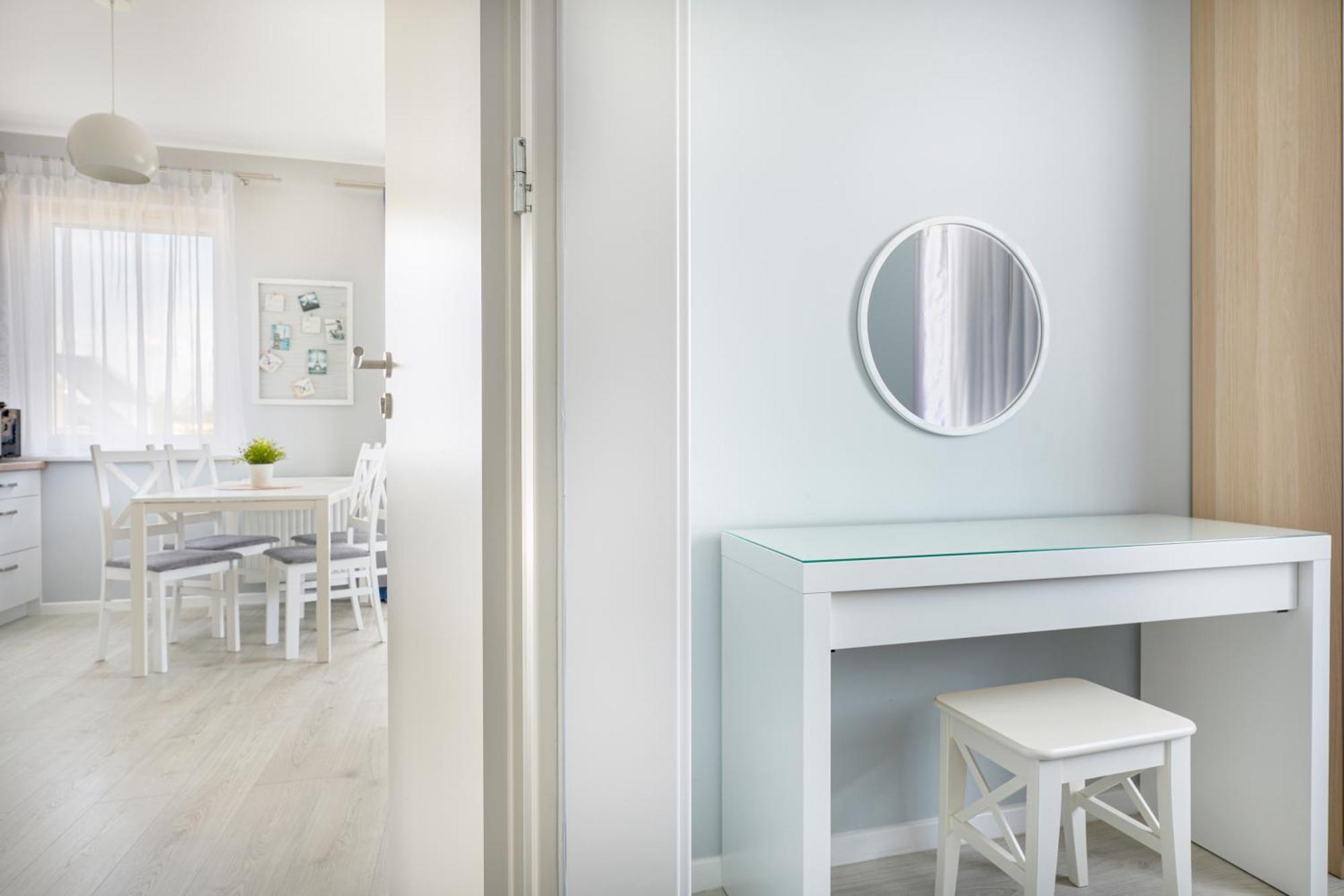 Apartamenty "La Villa" Superior II Z Dwoma Sypialniami, Balkonem, Parkingiem, Blisko Centrum Kudowa Zdroj Luaran gambar