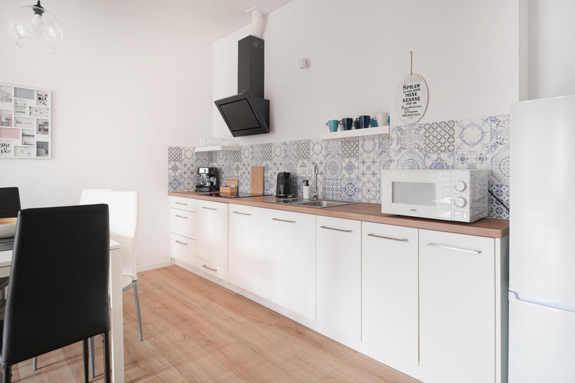Apartamenty "La Villa" Superior II Z Dwoma Sypialniami, Balkonem, Parkingiem, Blisko Centrum Kudowa Zdroj Luaran gambar
